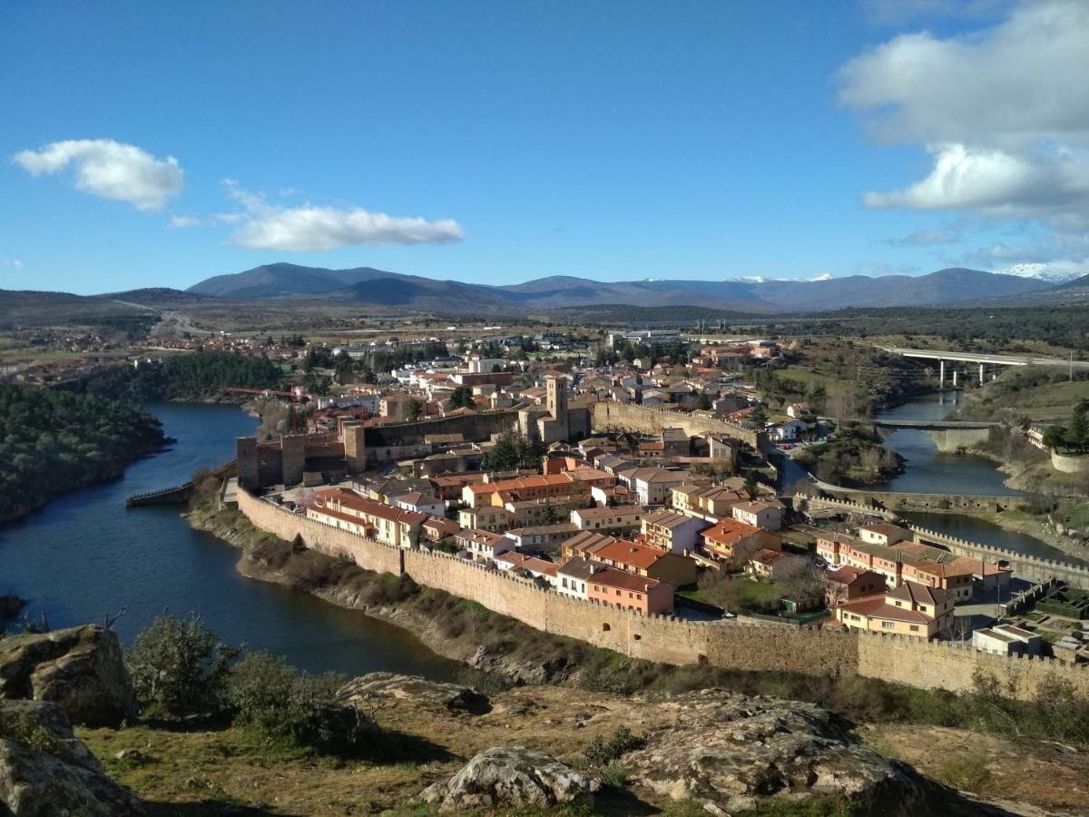 La Casa Emboscada Villa Horcajo de la Sierra Eksteriør billede